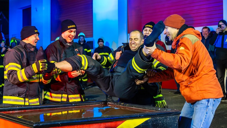 Po čtvrtstoletí služby odešel do civilu hasič Josef Kuře